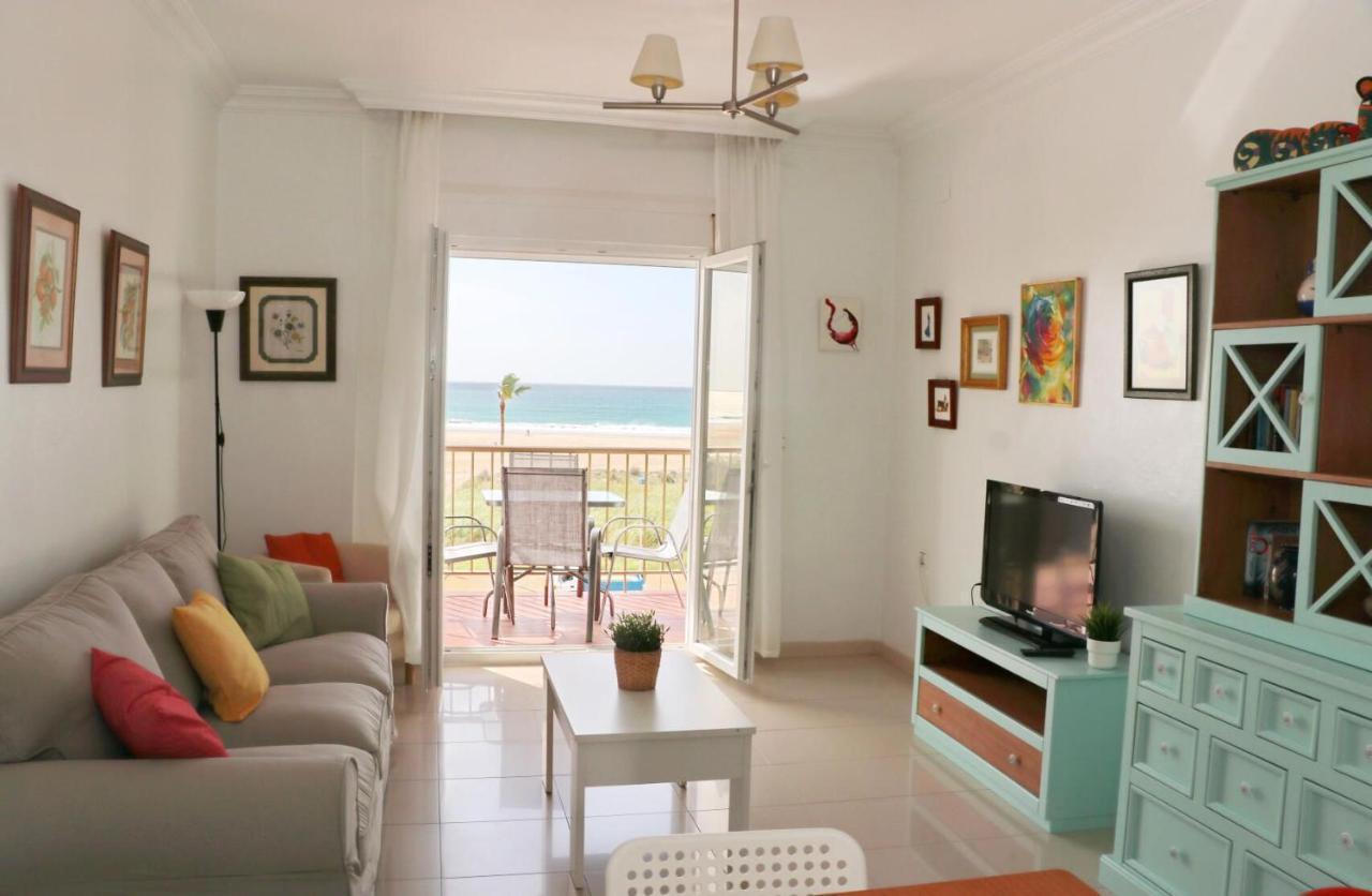 Apartamento La Fuente Conil De La Frontera Exterior photo
