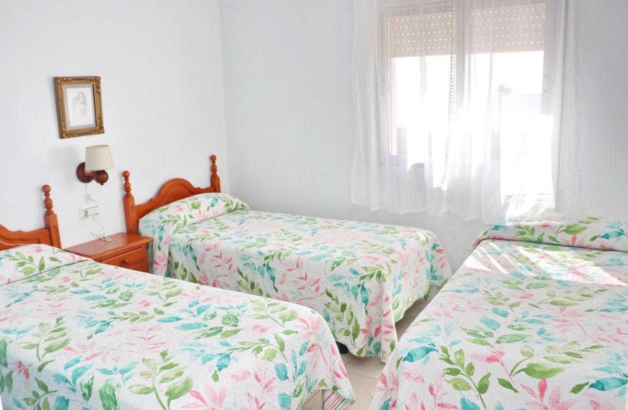 Apartamento La Fuente Conil De La Frontera Exterior photo